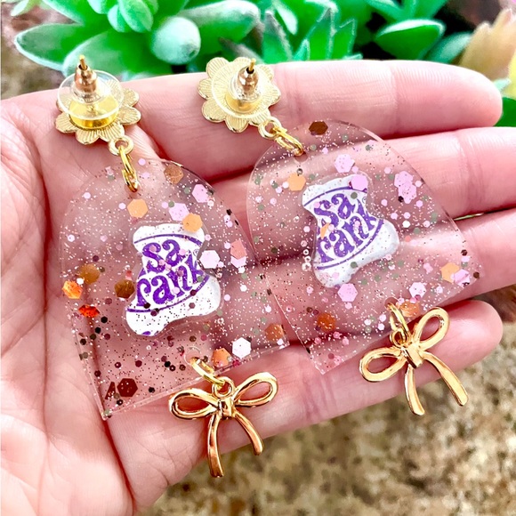 Lisa Frank Bear Acrylic Earrings - Picture 5 of 5